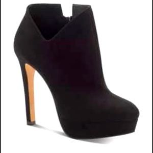 Jessica Simpson booties